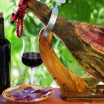 196982-521x329-Jamon-of-spain-and-red-wine1