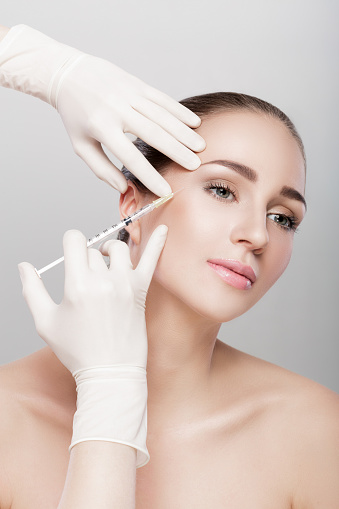 istockphoto-877511564-170667a